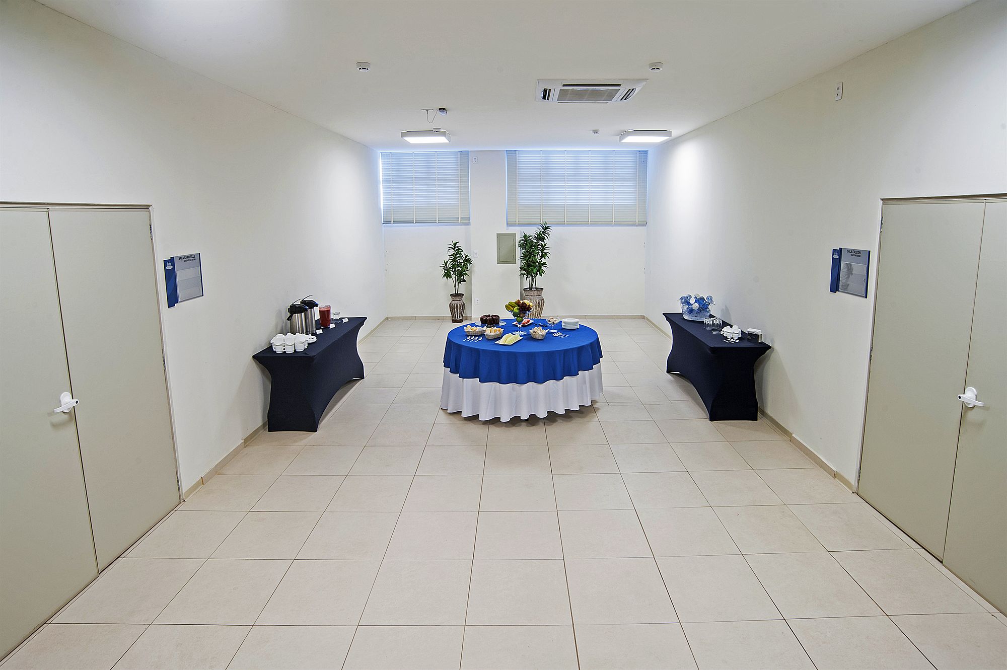 Фото The Hill Executive