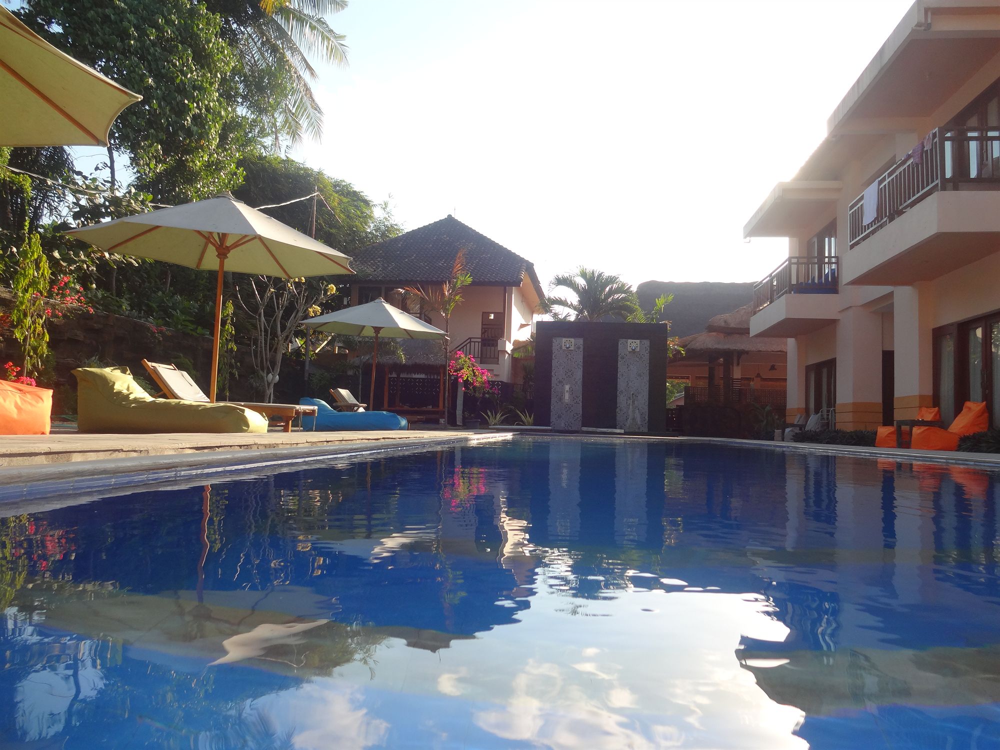 Фото Melati Resort & Hotel