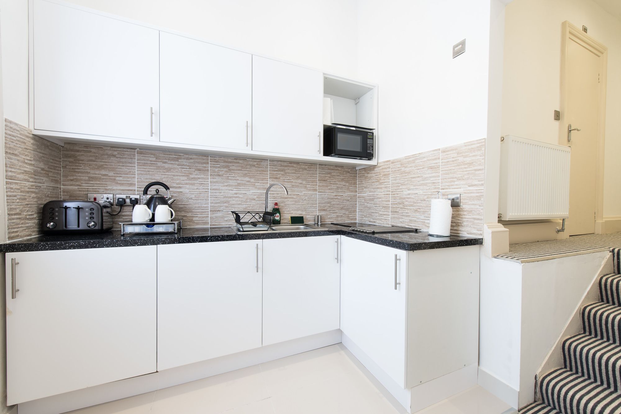 Фото Royal Princes Suites