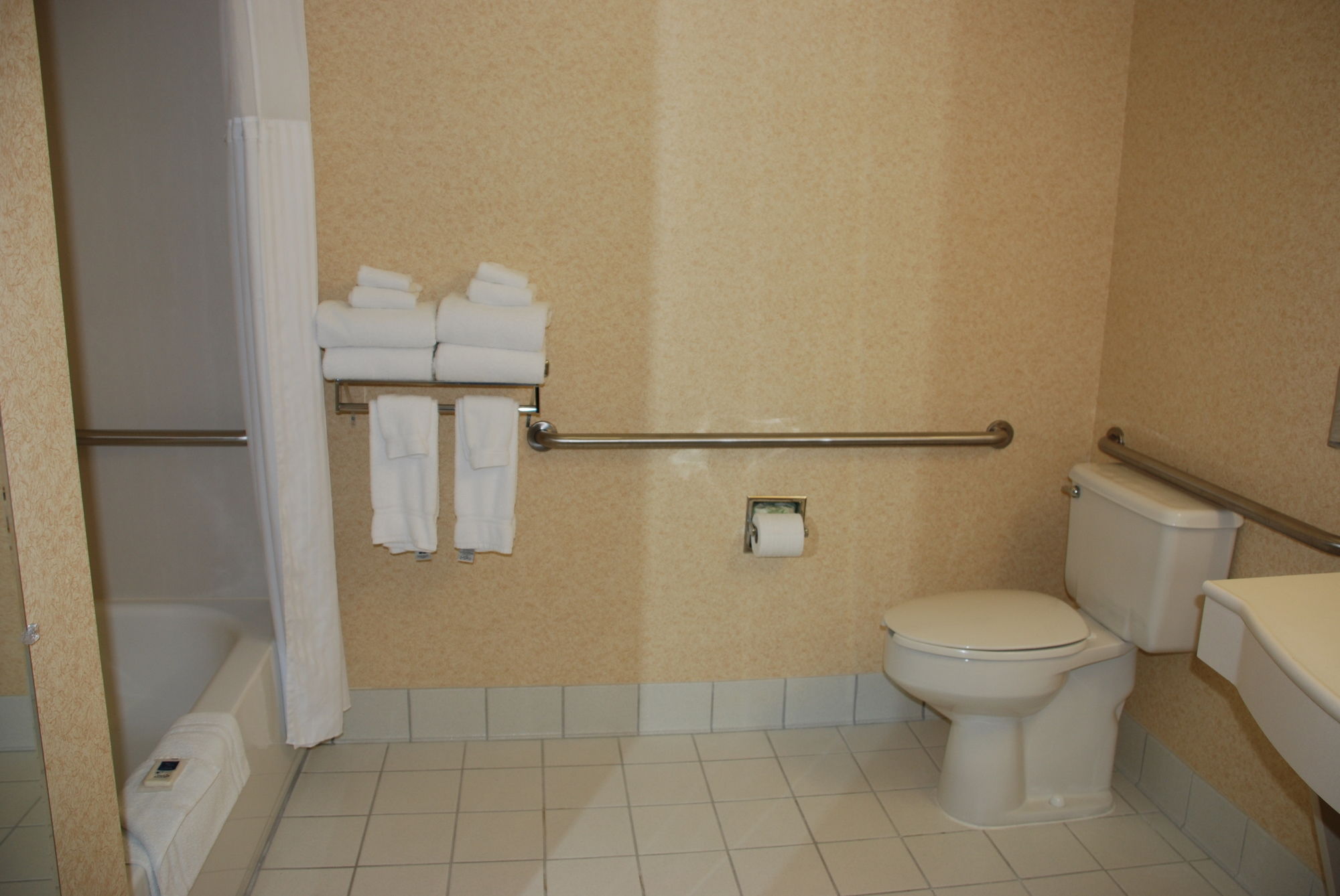 Фото Comfort Inn Chicago Schaumburg - O'Hare Airport