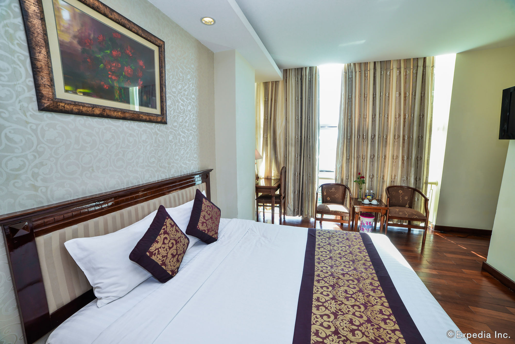 Фото Sun River Hotel