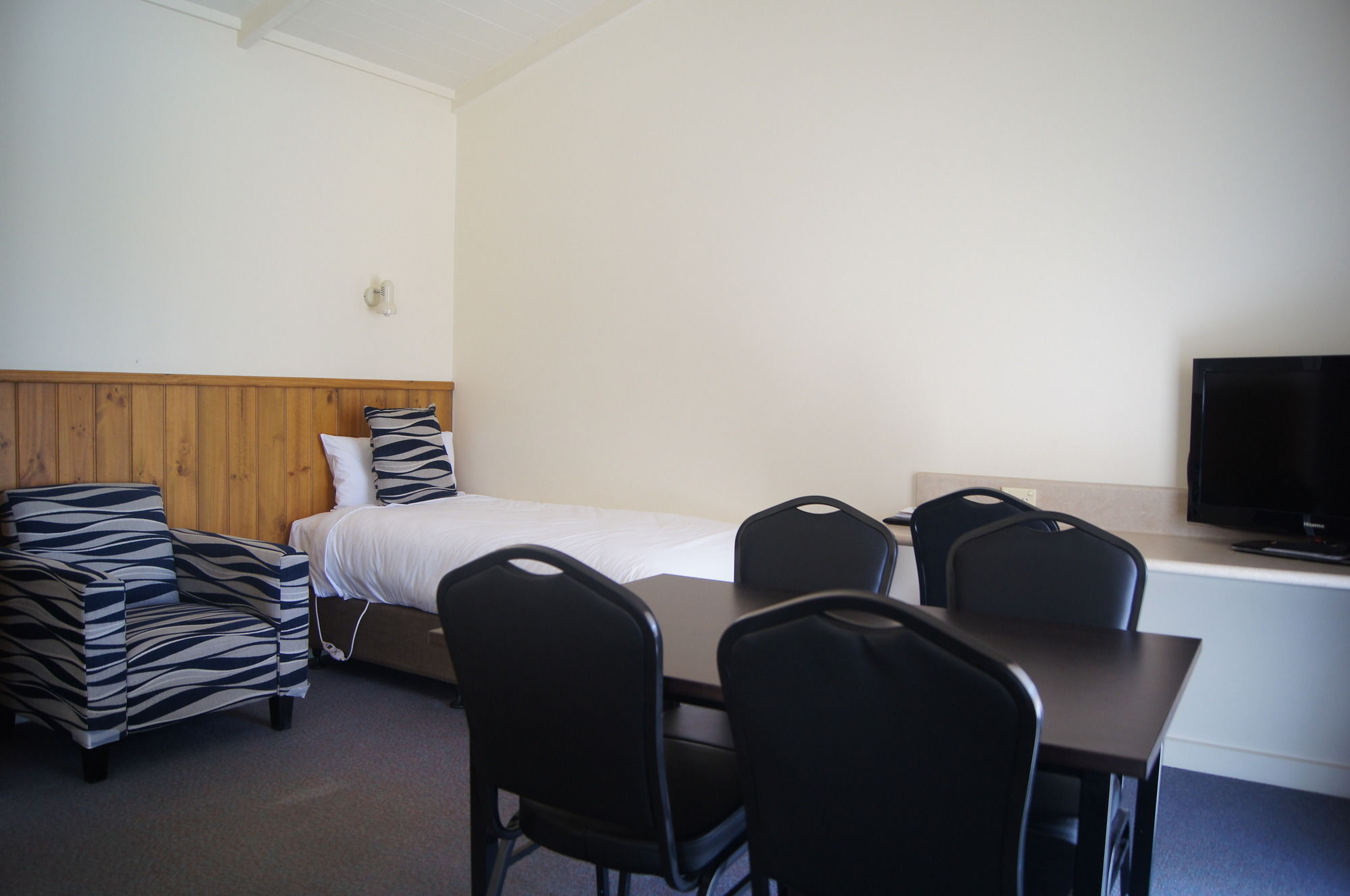 Фото Quality Hotel Lakeside