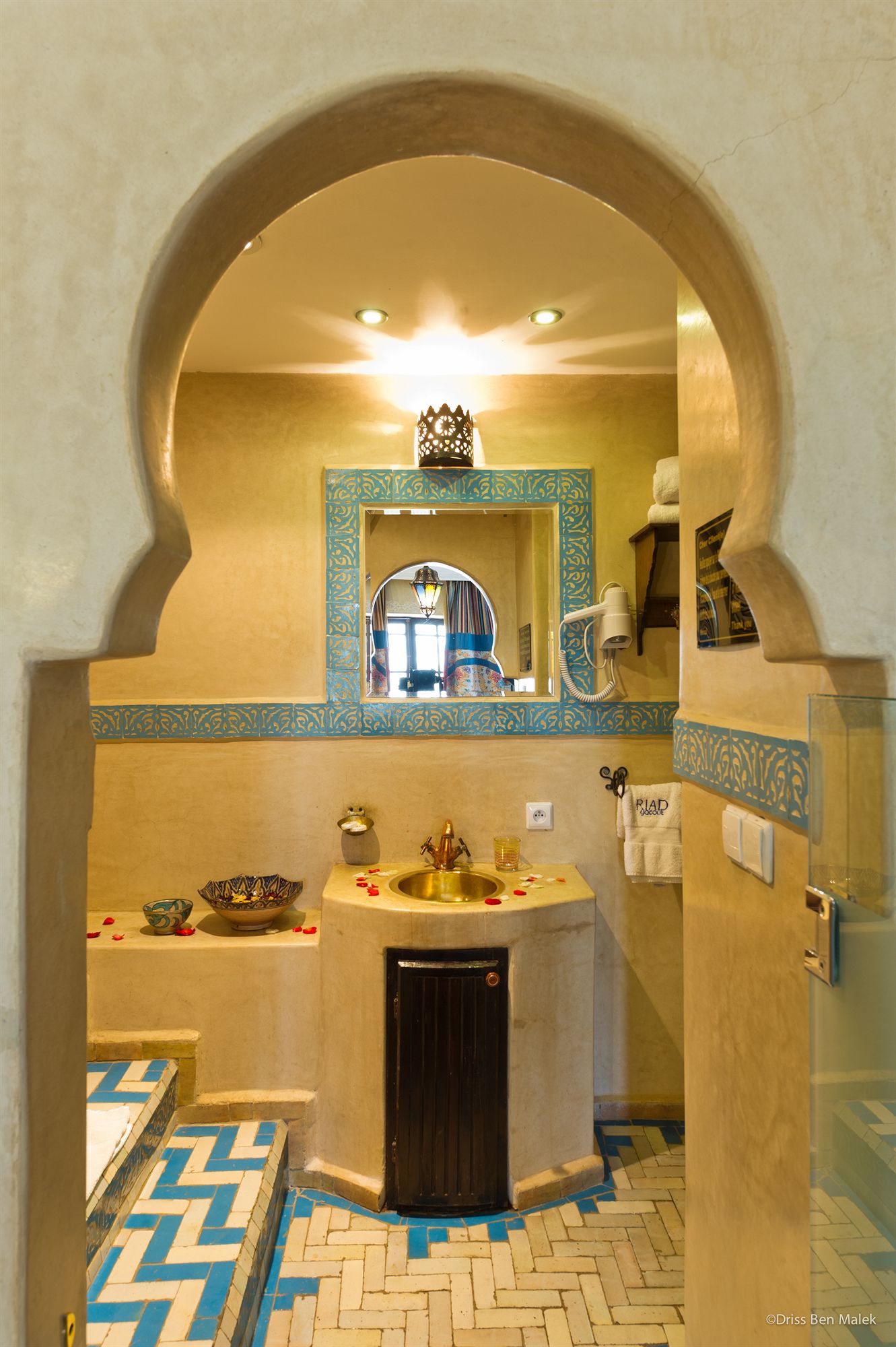 Фото Riad Yacout