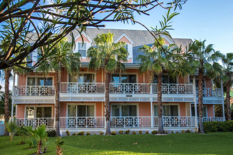 Гостиница Valentines Resort & Marina