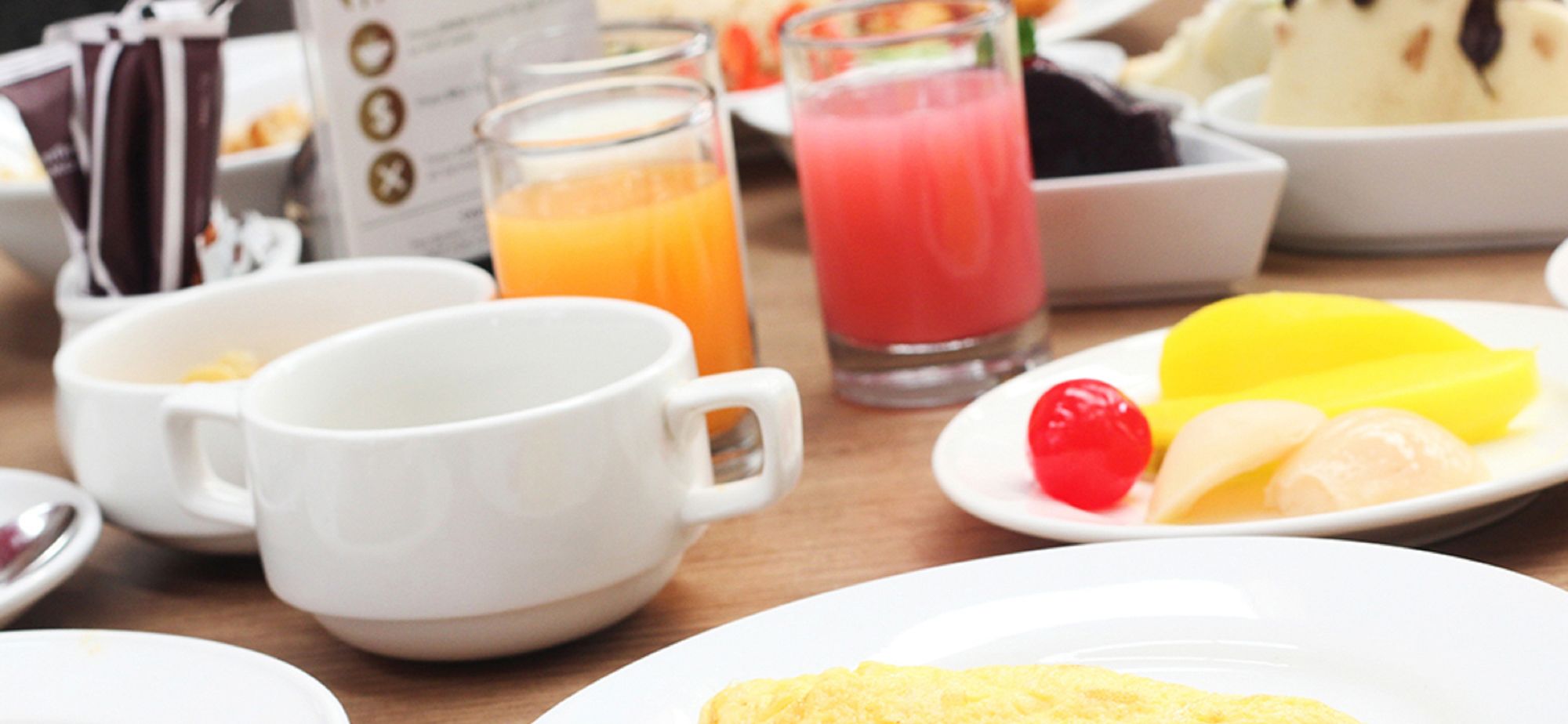 Фото Verona Palace Hotel Bandung