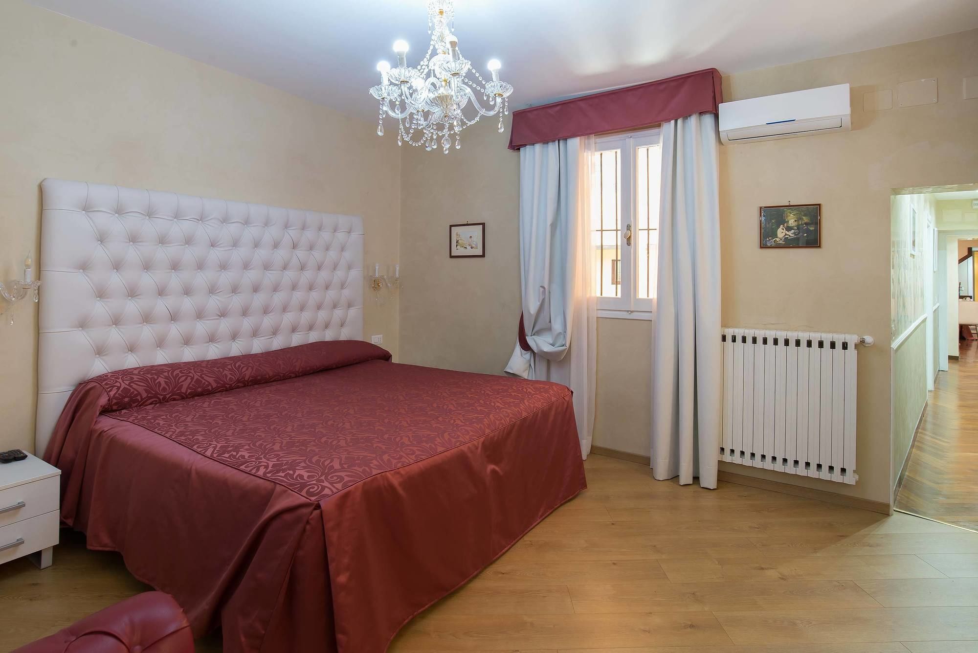 Фото Trevi Rome Suite