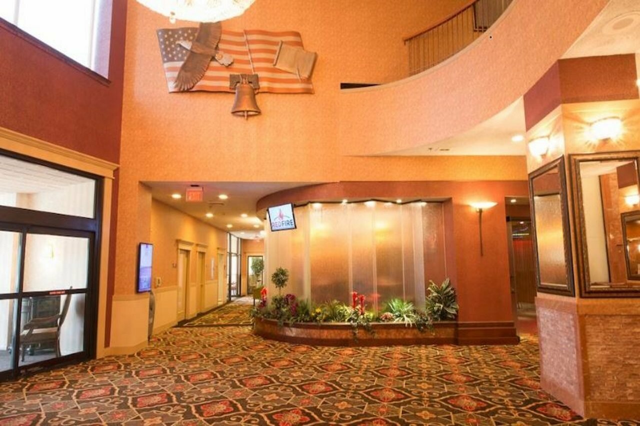 Фото Clarion Hotel Philadelphia International Airport