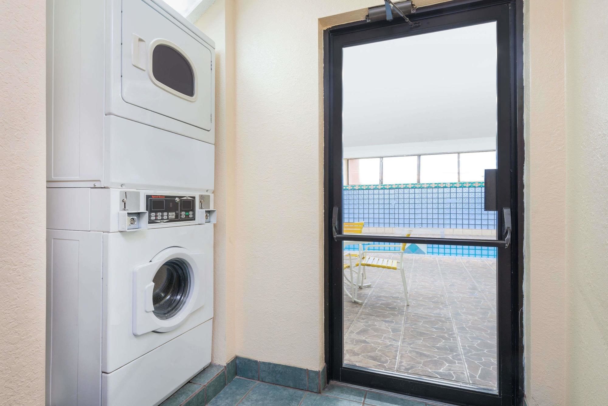 Фото Motel 6 Deming, Nm