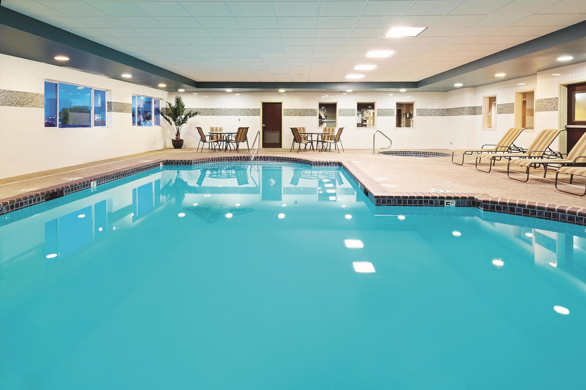 Фото La Quinta Inn & Suites by Wyndham Meridian Boise West