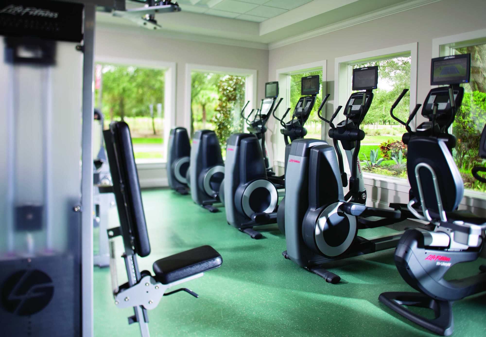 Фото Marriott's Cypress Harbour Villas