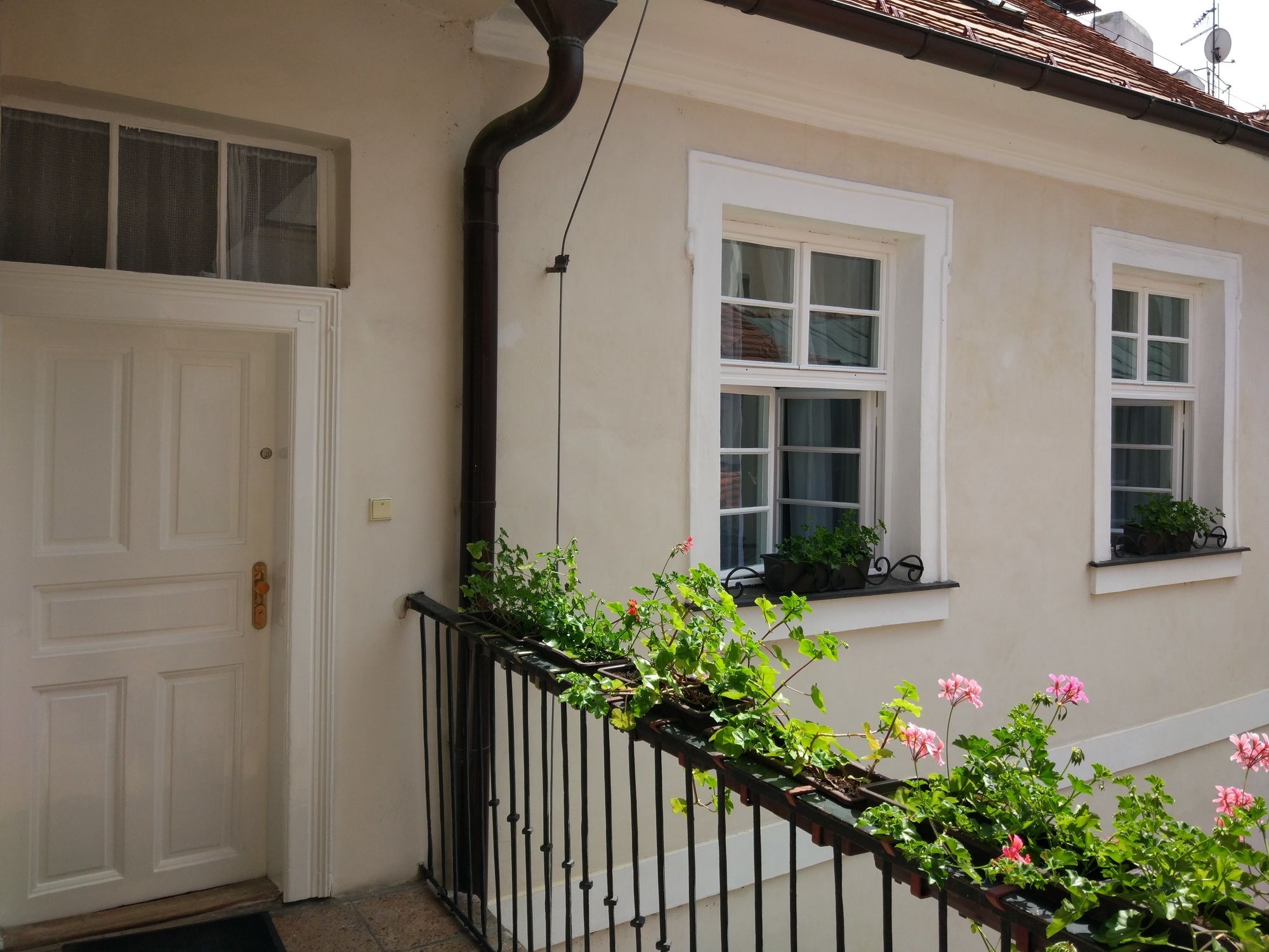 Фото Apartments Tynska 7