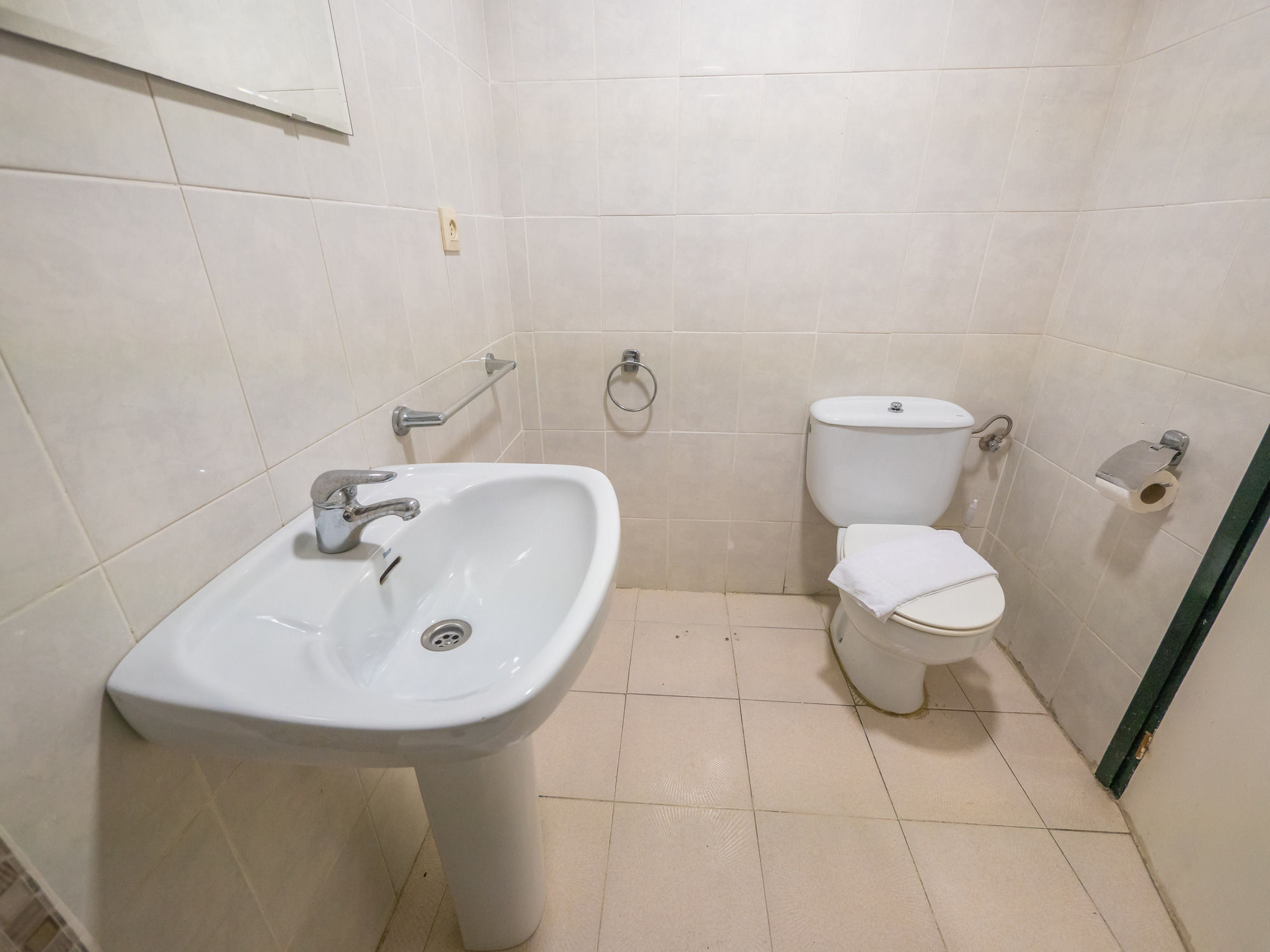 Фото Apartaments Ar Melrose Place