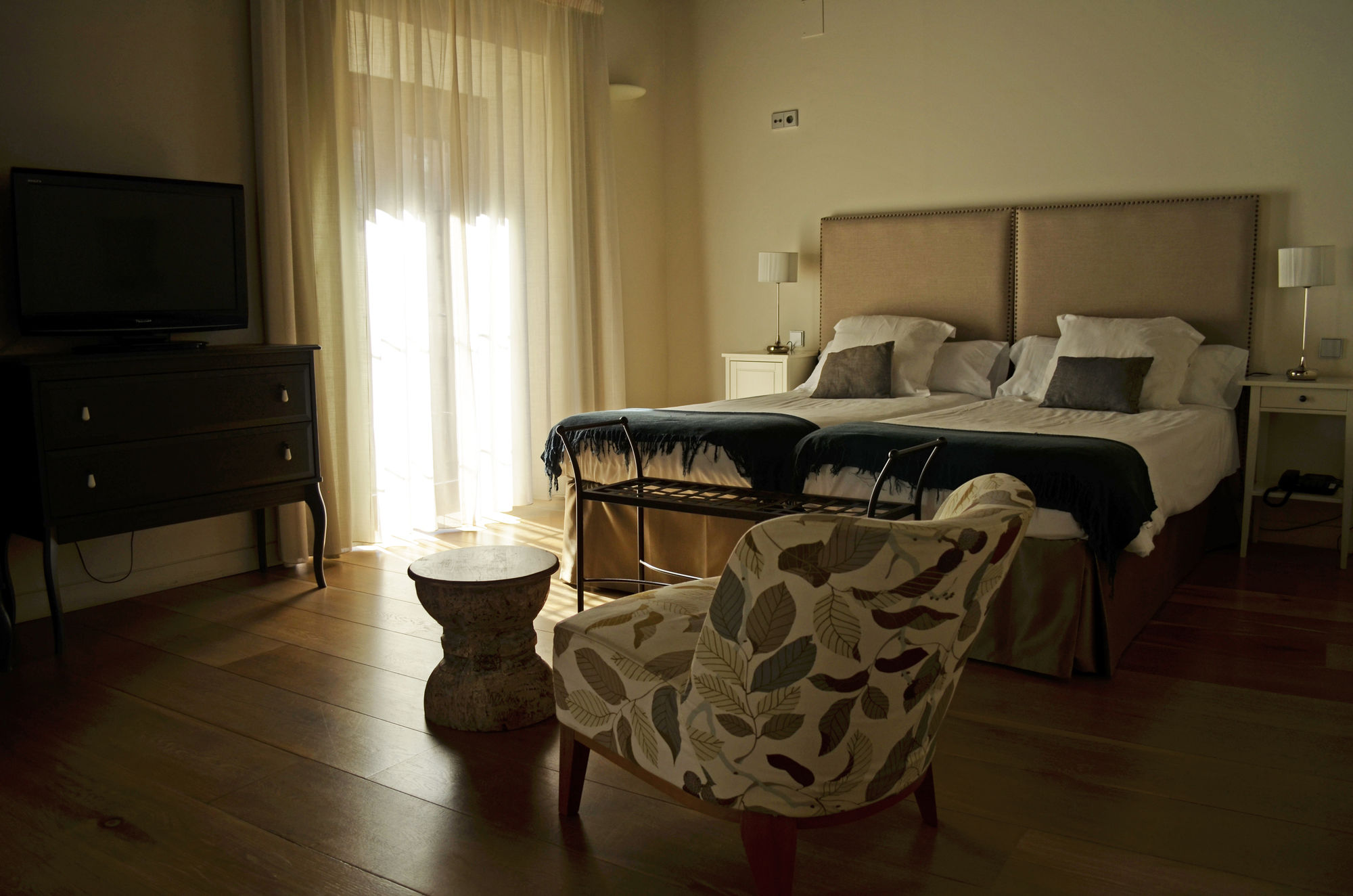 Фото Shine Albayzín Hotel & Granada