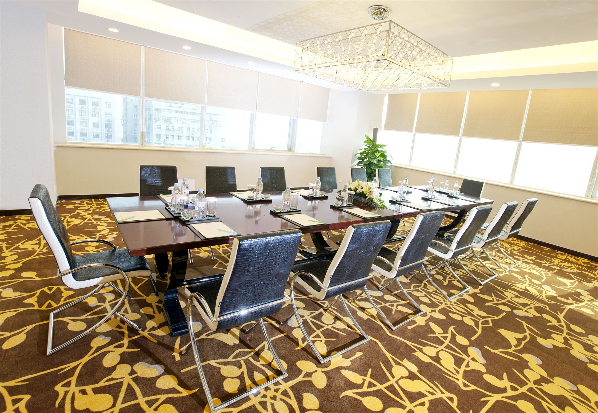 Фото Dorsett Wuhan