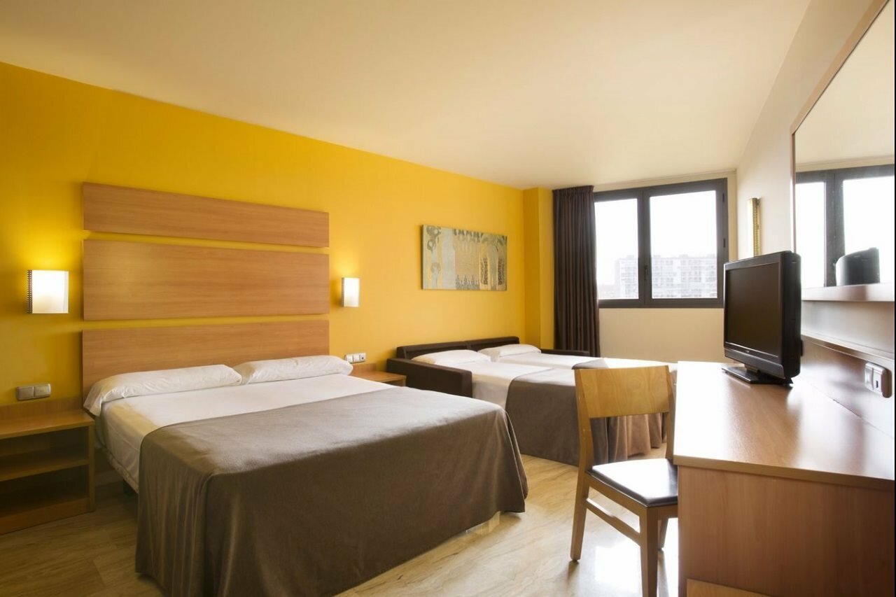Фото Hotel Sb Express Tarragona
