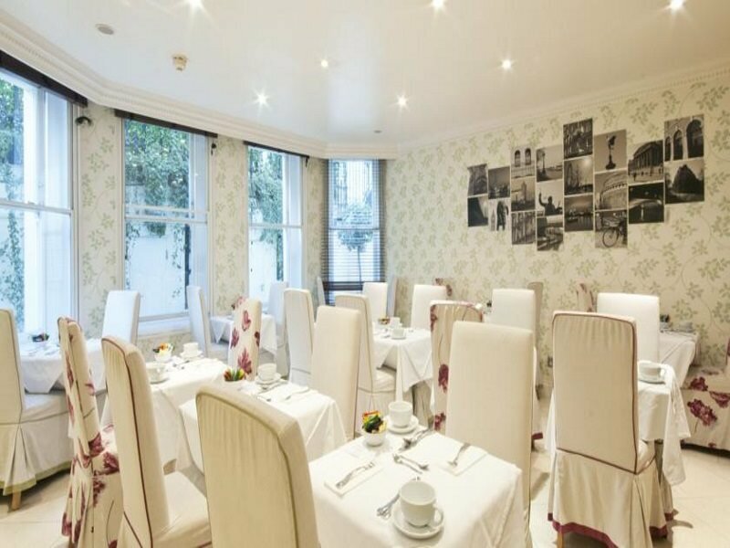 Фото Ashburn Hotel