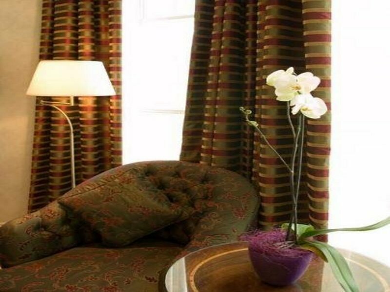 Фото Ashburn Hotel