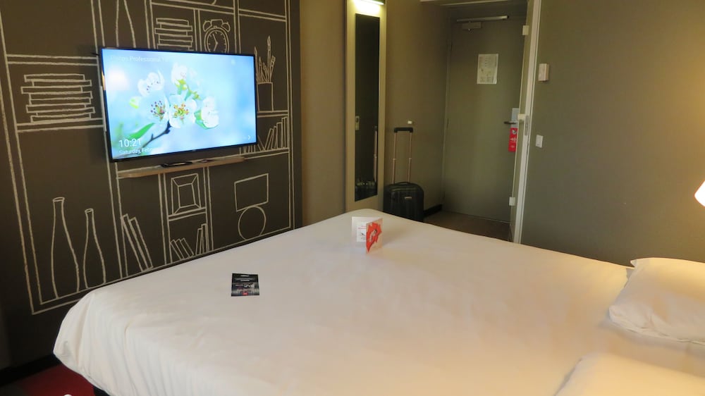 Фото ibis Lyon Caluire Cité Internationale