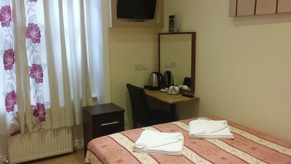 Фото Notting Hill Gate Hotel