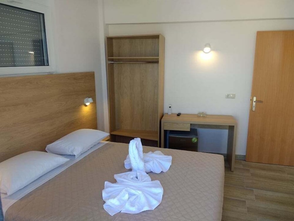 Фото International Hotel