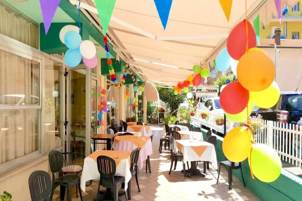 Фото Hotel Staccoli