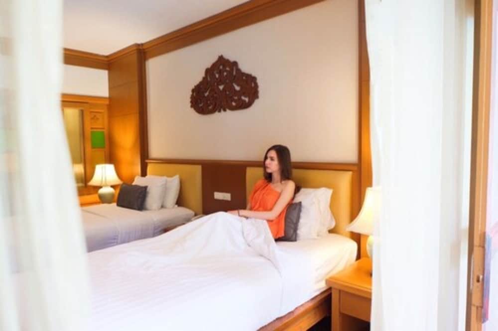 Фото The Rim Resort