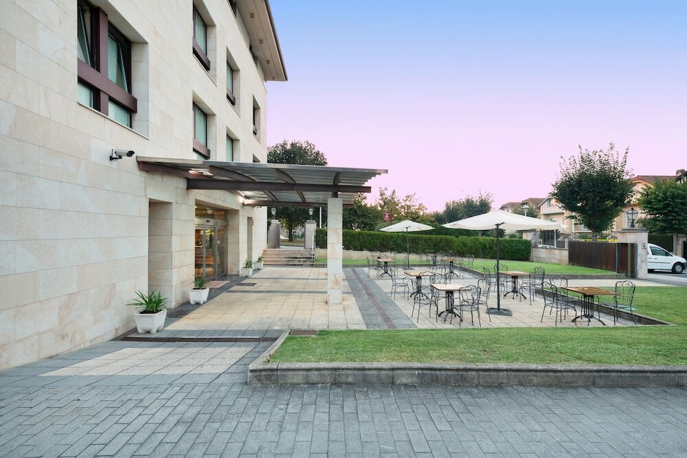 Фото Hospedium Hotel Blu Loiu