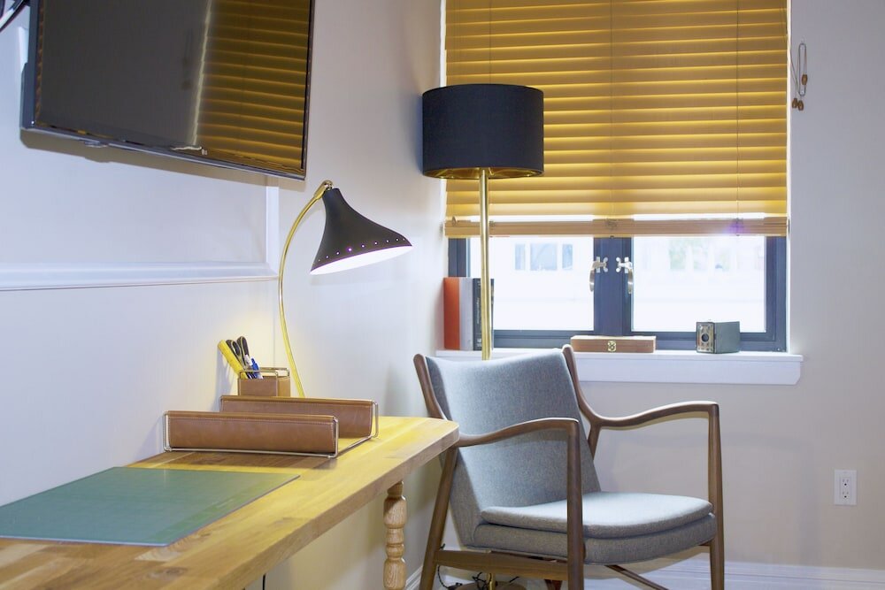 Фото The Box House Hotel