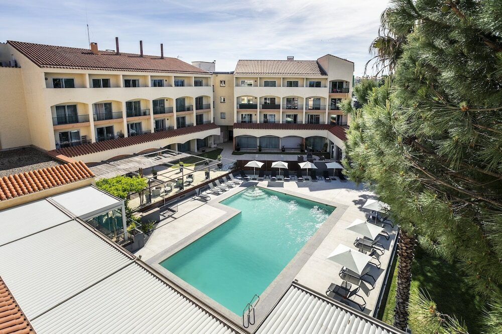 Фото Holiday Inn Perpignan