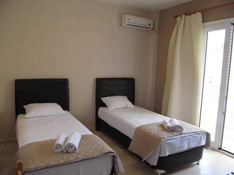 Фото Irini Studios