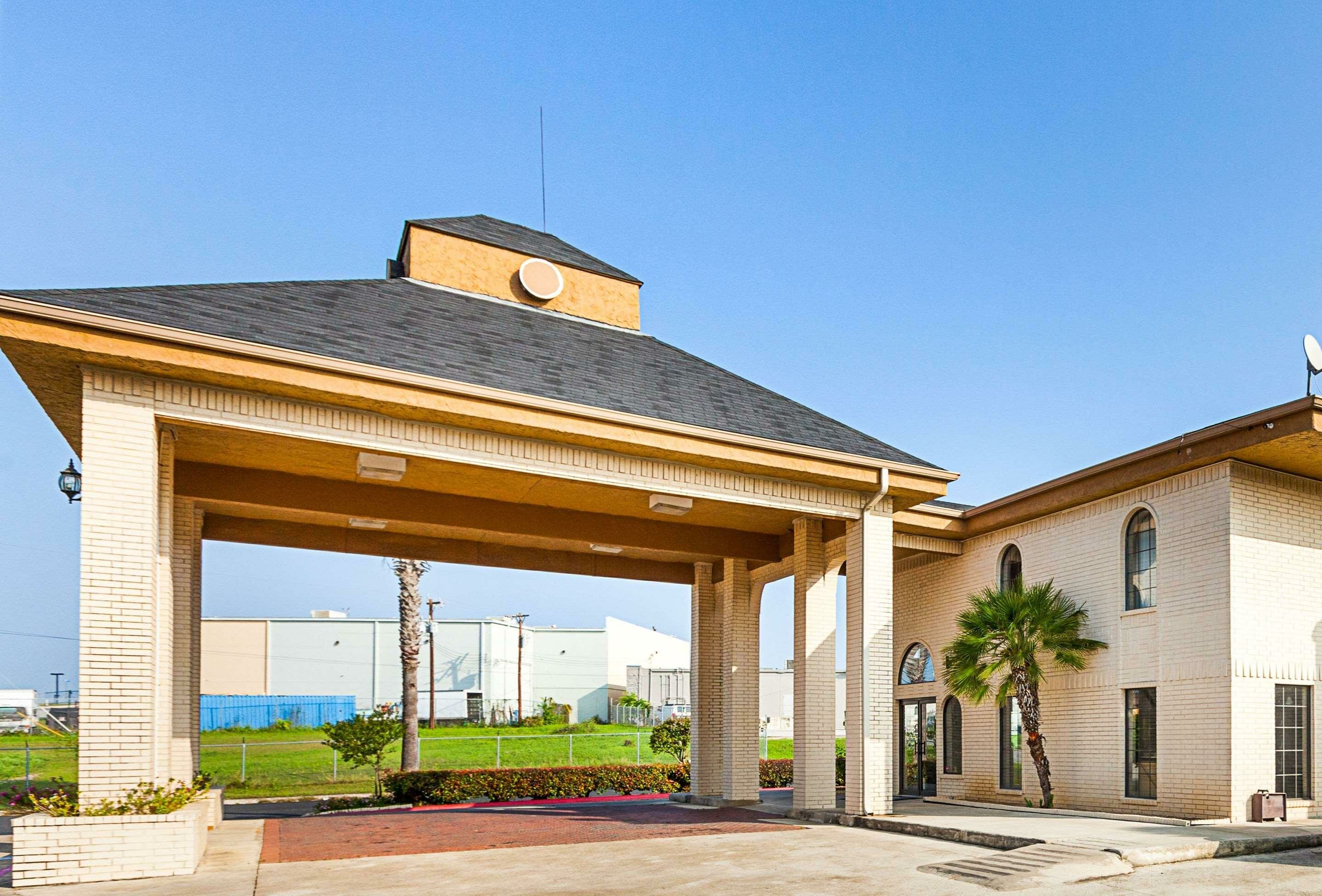 Фото Quality Inn Near Medical Center