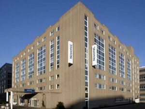 Гостиница Novotel Frankfurt City
