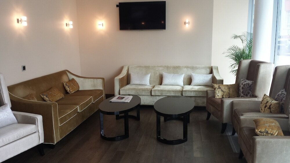 Фото Skyline Hotel