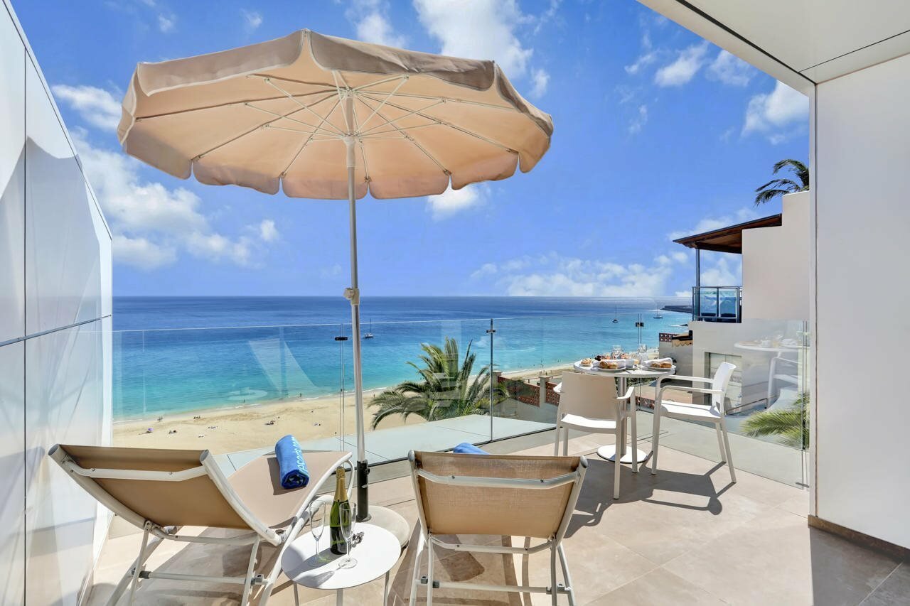 Фото Apartamentos Garden & Sea Boutique Lodging by Livvo