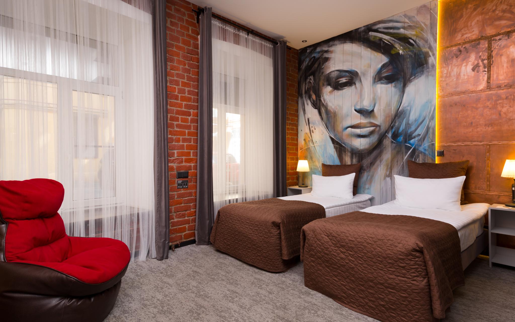 Фото Station Premier S10