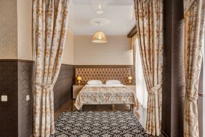 Гостиница Наири