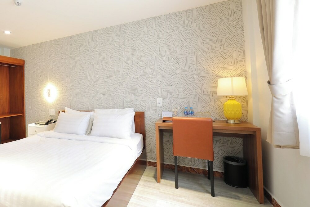 Фото Lanura Saigon Boutique Hotel