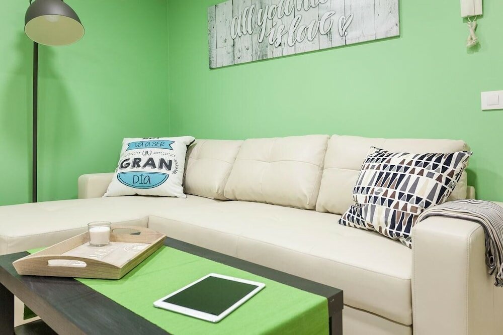 Фото Modern & Beautiful Apt. Historic District - Sol