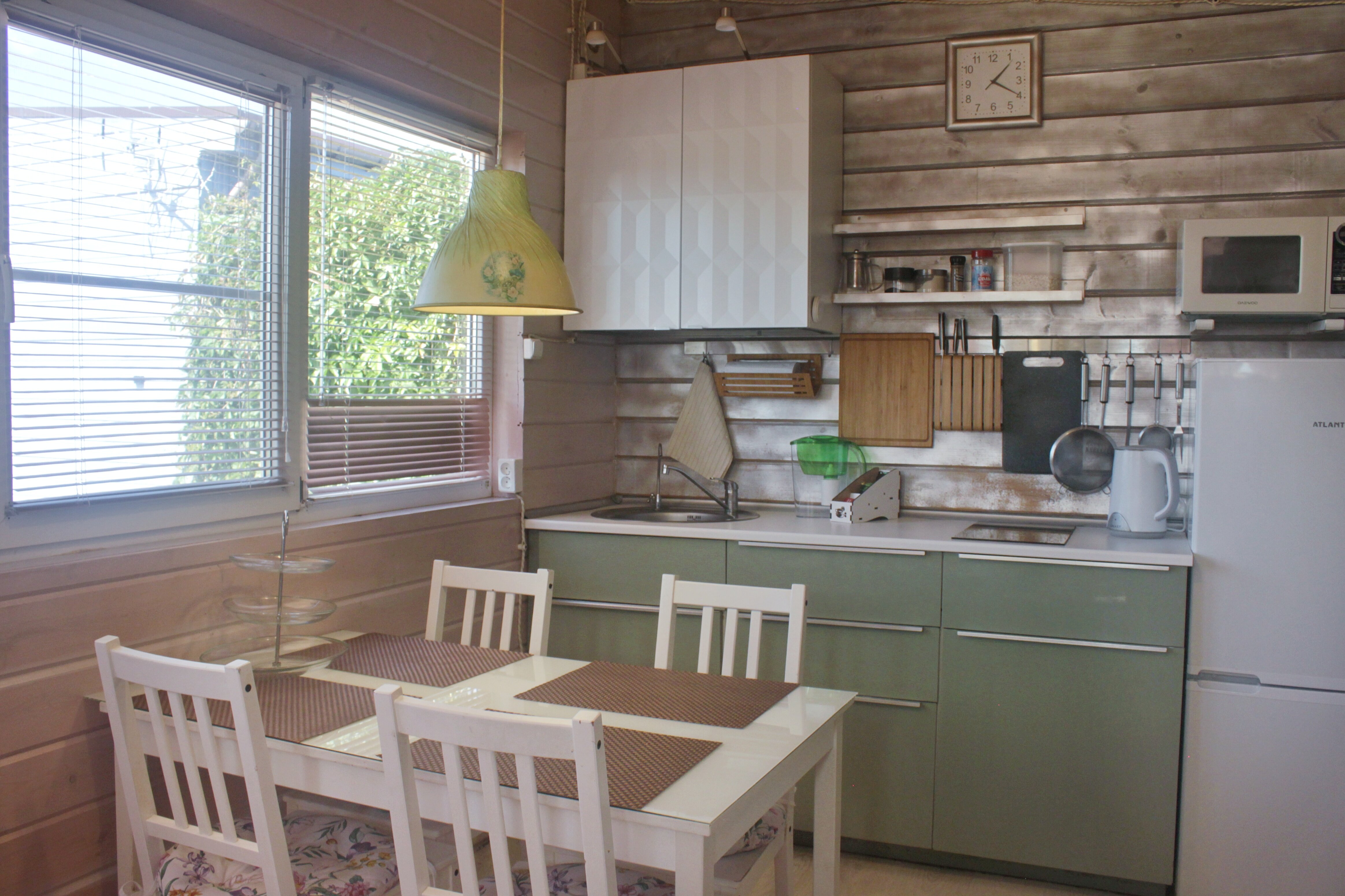 Фото Семейное эко-пространство Домик у моря