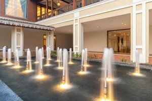 Гостиница Radisson Collection Hotel & SPA, Riverfront Srinagar