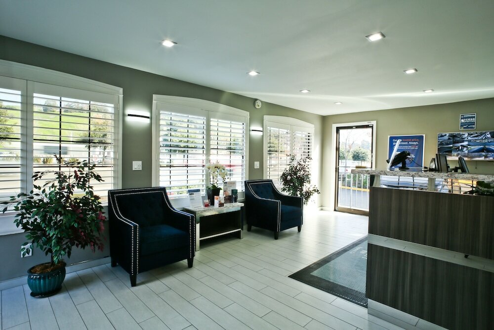 Фото Quality Inn Hayward