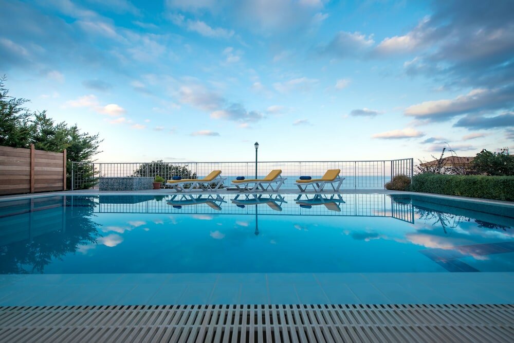 Фото Danae's Luxury Villas