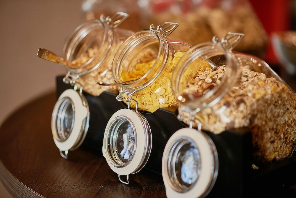 Фото Hwest Hotel Hall