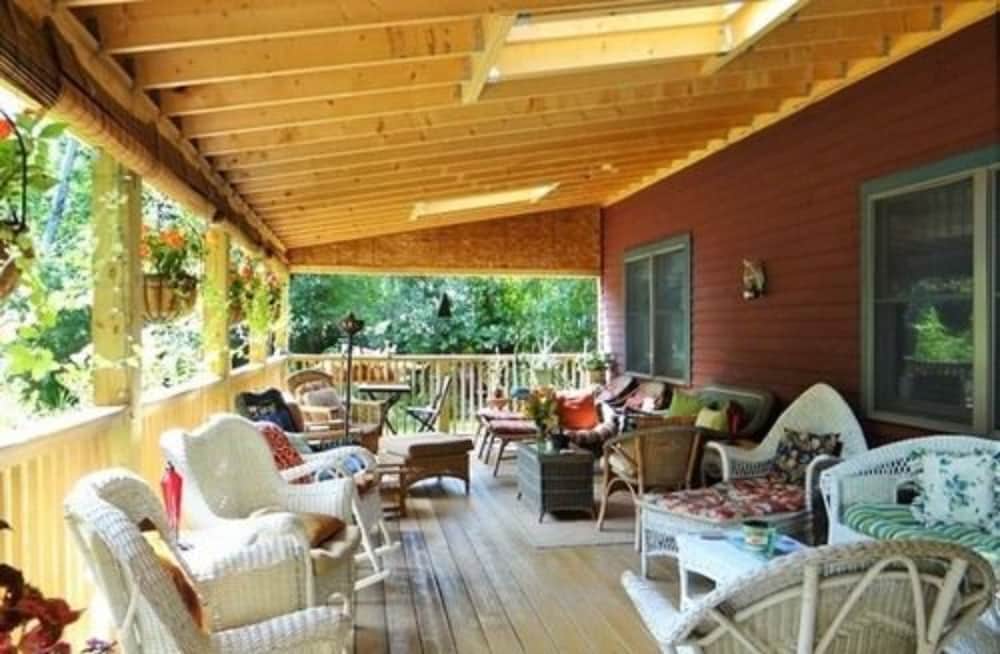 Фото Eastgate Inn B&b