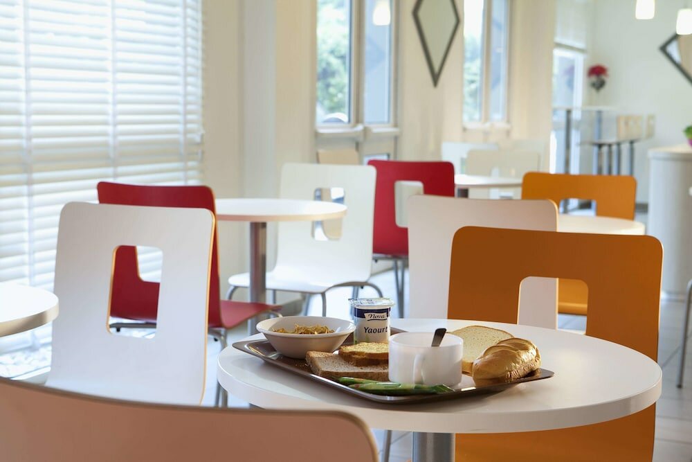 Фото Premiere Classe Rosny Sous Bois