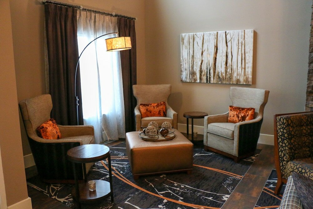 Фото Grandstay Hotel And Suites Morris