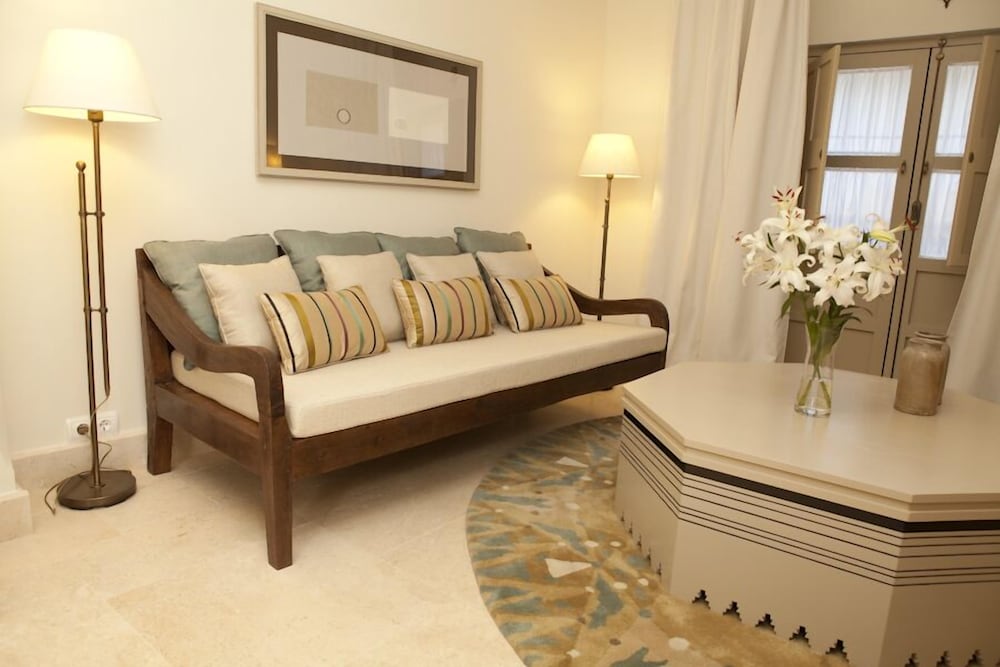 Фото Balcón de Córdoba Hotel