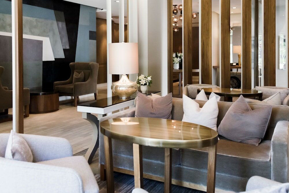 Фото The James Hotel