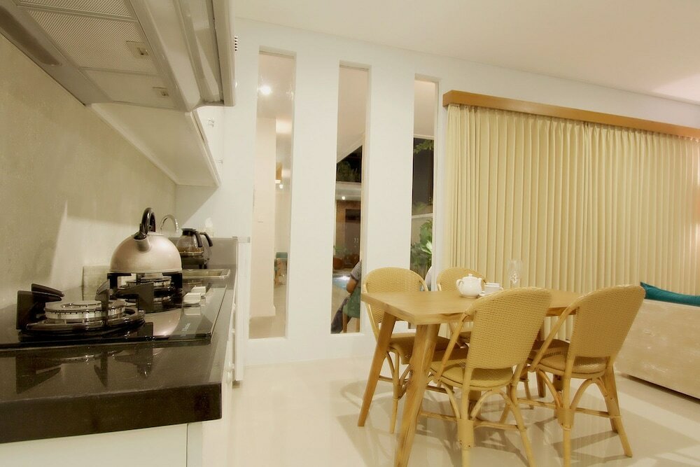 Фото Apple Suite Apartment