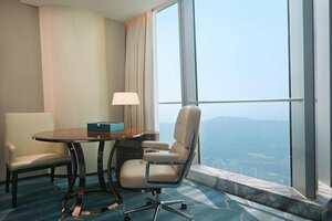 Гостиница Na Lotus Hotel, a Luxury Collection Hotel, Nanning